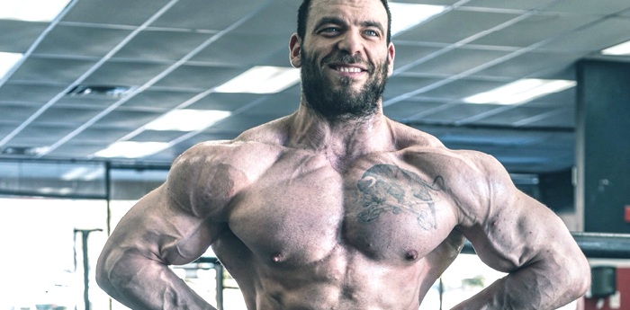 Ben Pollack powerlifting for fat loss before an upcoming competition